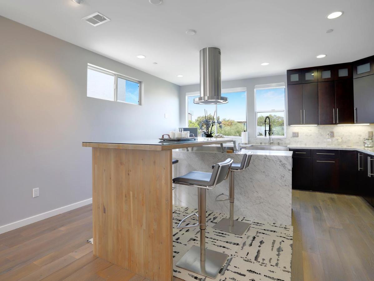 Holiday home Haines Luxury Dream - Bay Views, Rooftop, Fire Pit & Ac *